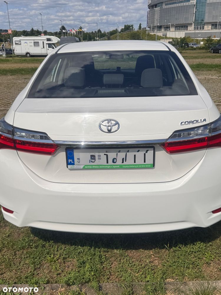 Toyota Corolla 1.4 D-4D Comfort - 9