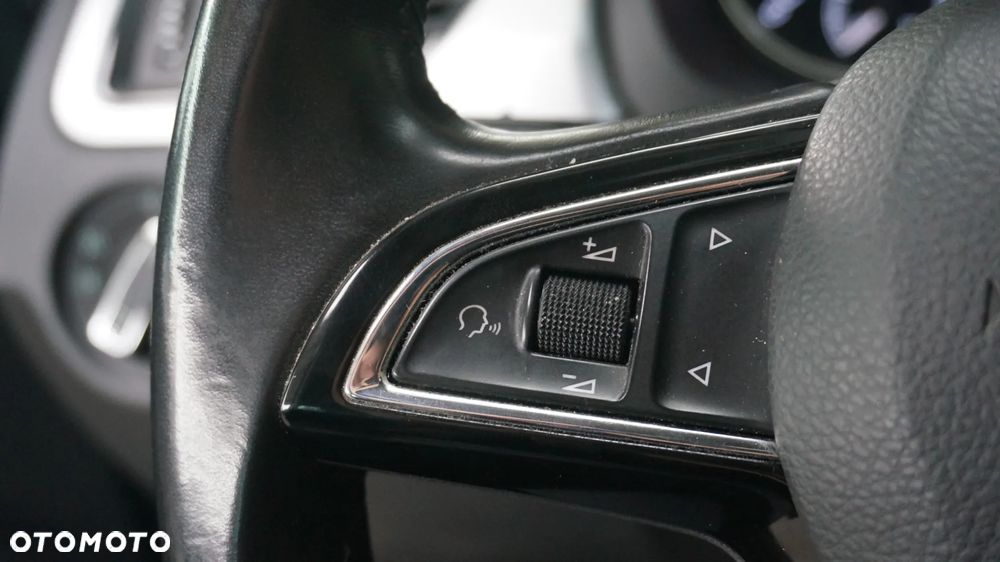 Skoda RAPID 1.0 TSI Style - 14