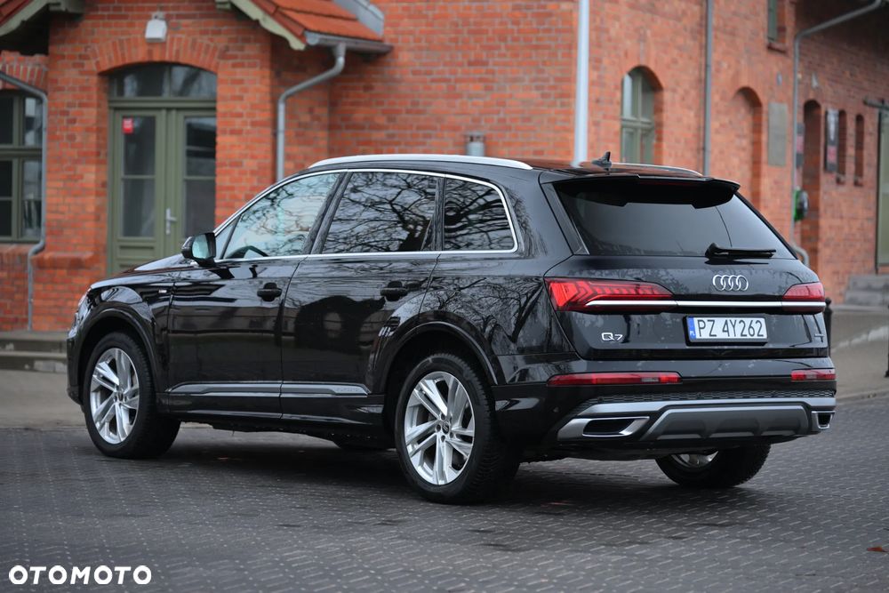 Audi Q7 55 TFSI quattro tiptronic S line - 9