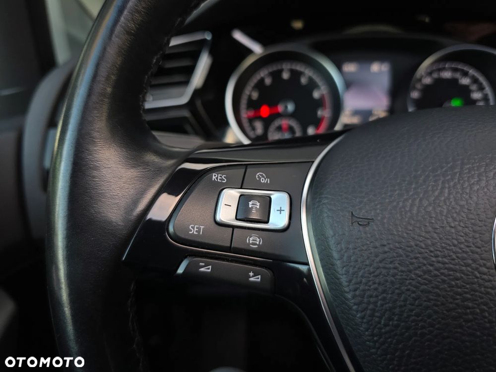 Volkswagen Touran 1.5 TSI EVO Highline DSG - 27