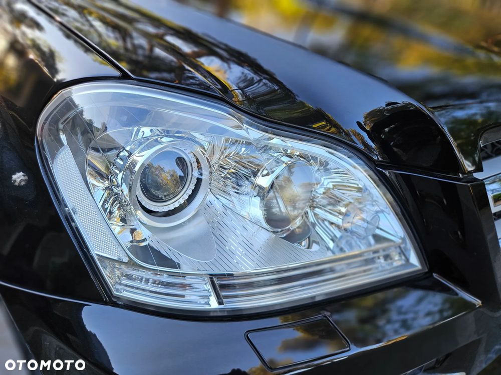 Mercedes-Benz GL 500 4Matic 7G-TRONIC - 17