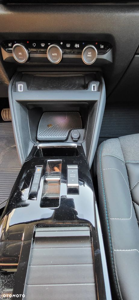 Citroën C4 1.2 PureTech Shine S&S EAT8 - 13