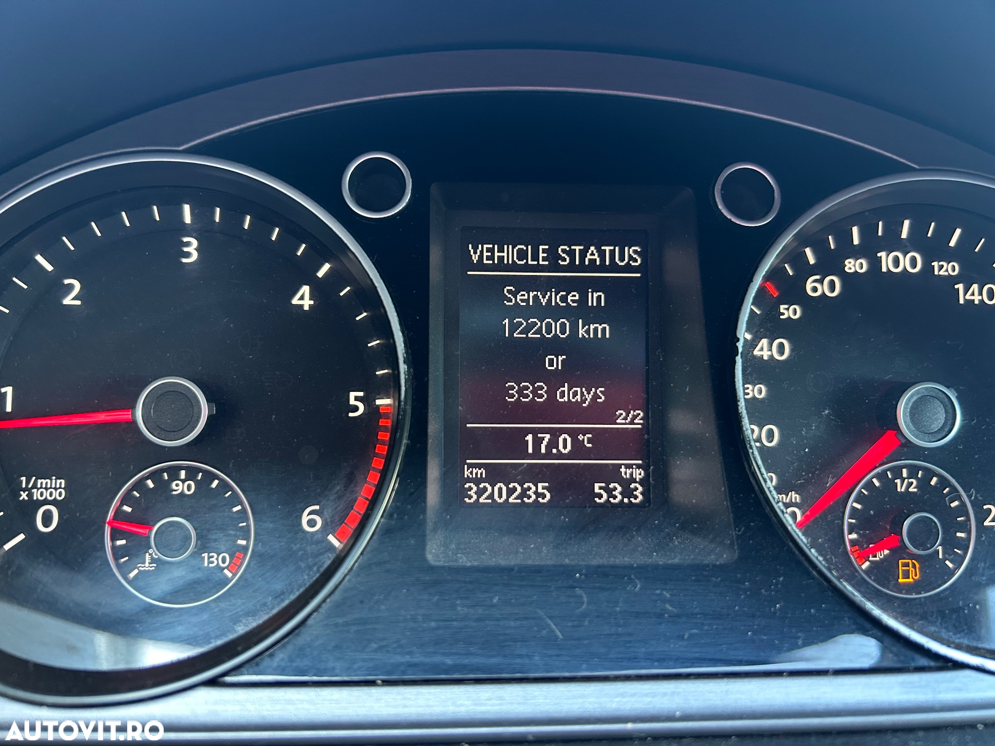 Volkswagen Passat - 11