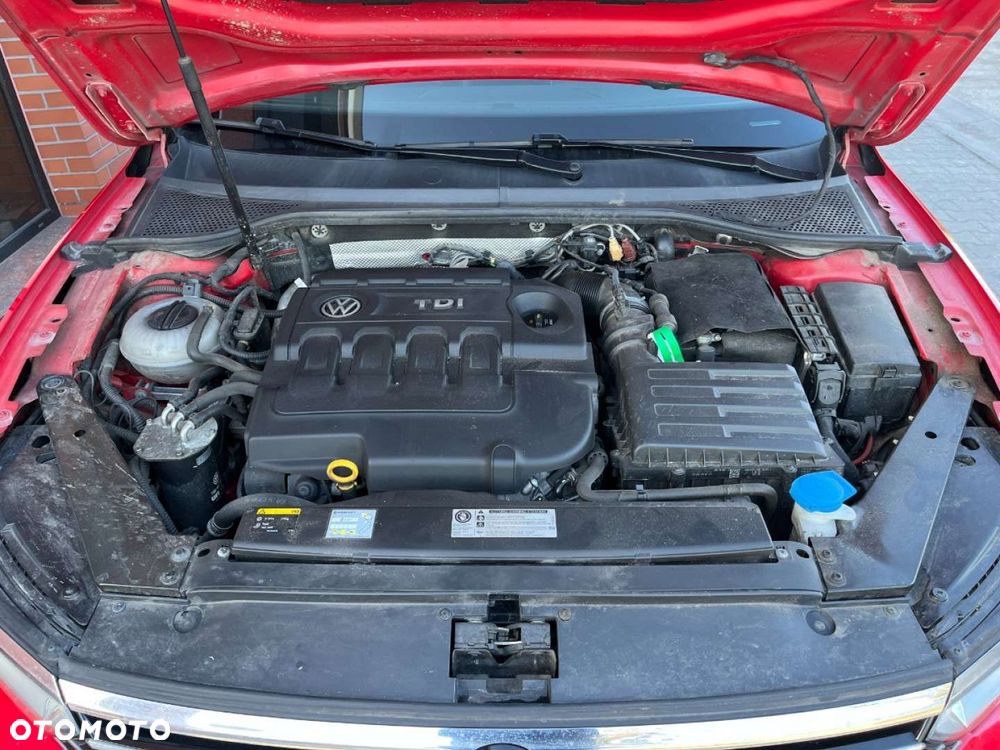 Volkswagen Passat - 34