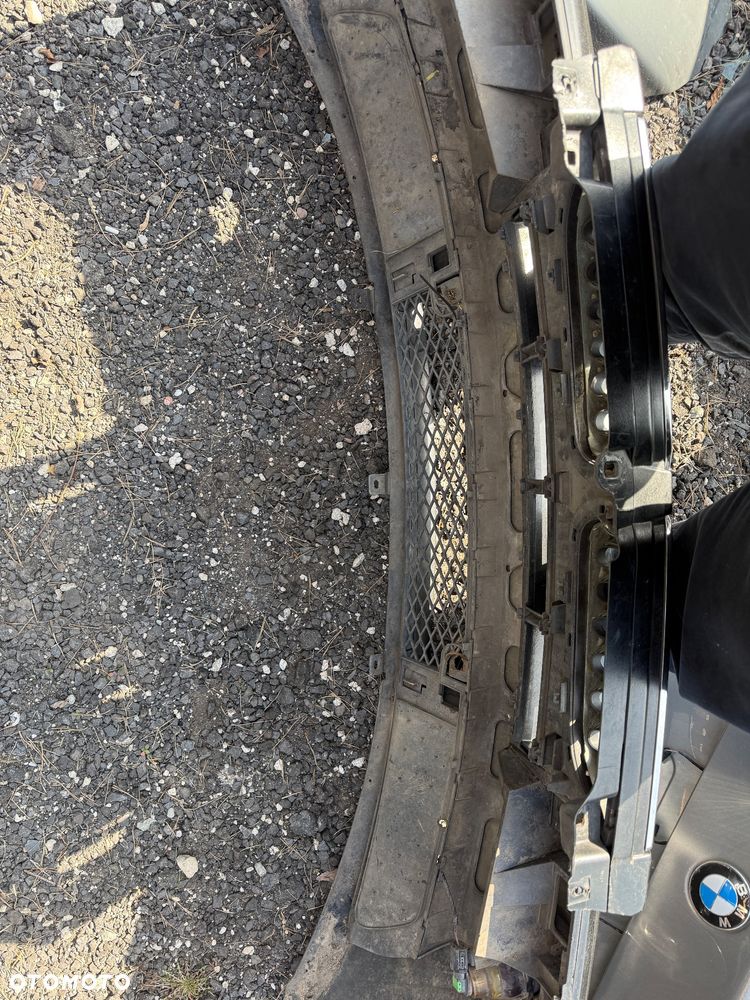 Zderzak przód przedni bmw x3 e83 czarny przedlift - 8