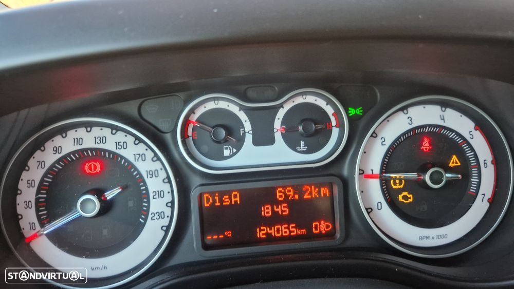Fiat 500L 1.3 MJ Opening Edition - 25