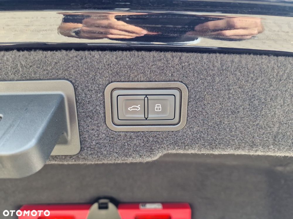 Audi A8 - 19