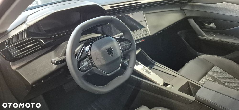 Peugeot 308 1.2 mHEV Allure S&S e-DCS6 - 7