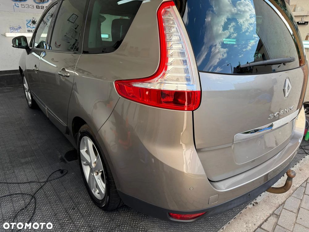 Renault Scenic 1.5 dCi Limited - 11