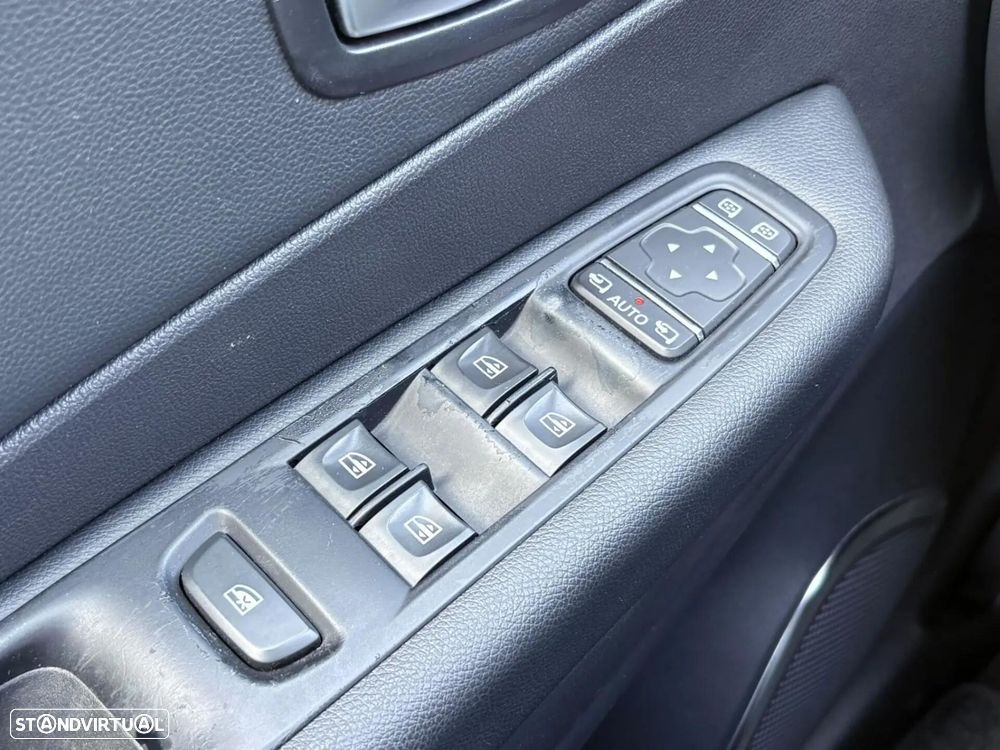 Renault Captur 0.9 TCE Exclusive - 34