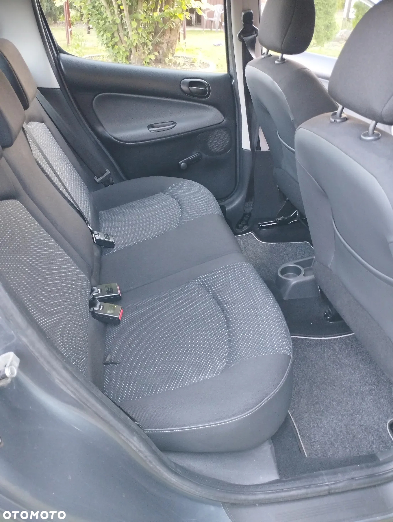 Peugeot 206 - 16