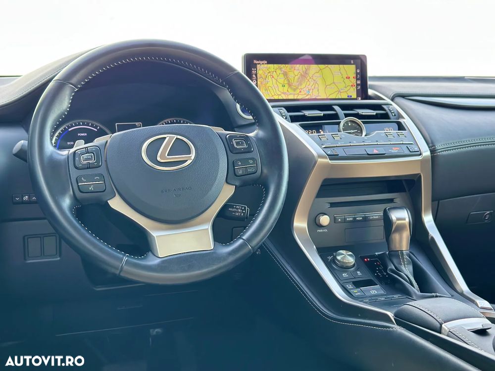 Lexus Seria NX 300h AWD Executive Plus - 16