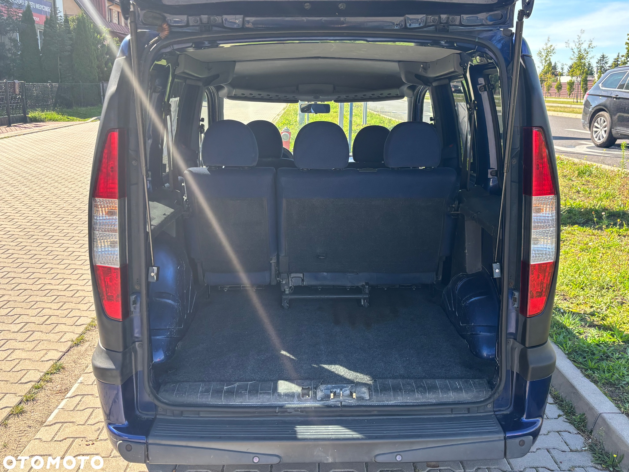 Fiat Doblo 1.6 16v Active / ELX - 11