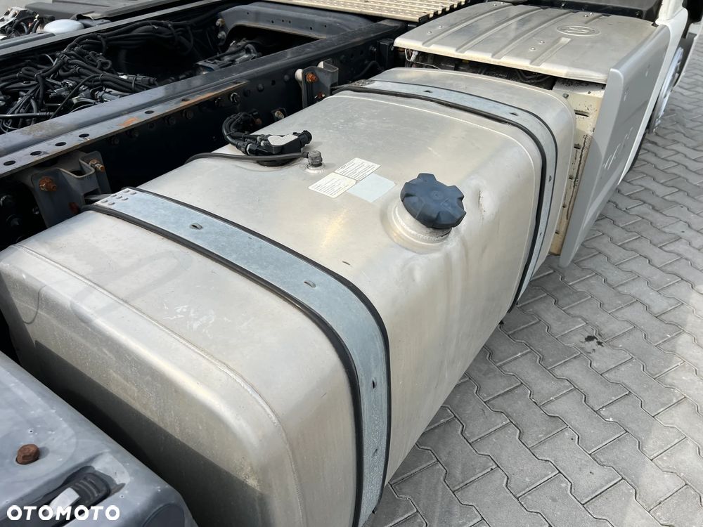 MAN TGX 18.480 XL - 27