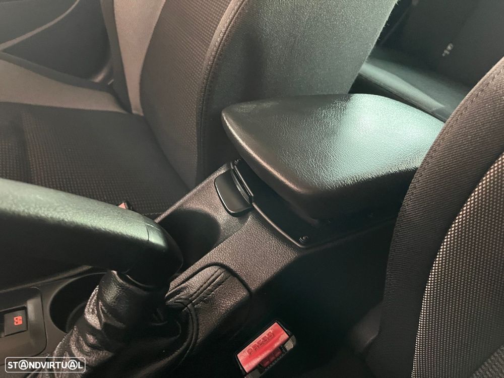 Peugeot 308 SW 1.6 e-HDi Allure CVM6 - 29