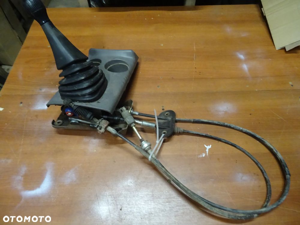 FORD MAVERICK 2,0 124 KM LINKI ZMIANY BIEGOW LEWAREK MIESZEK CZESCI ROZNE SKRZYNIA POLOSIE MAZDA TRIBUTE