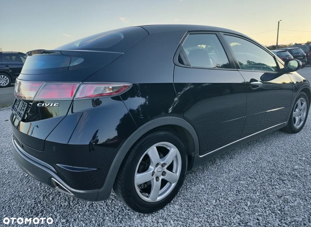 Honda Civic 1.8i-VTEC Comfort - 14