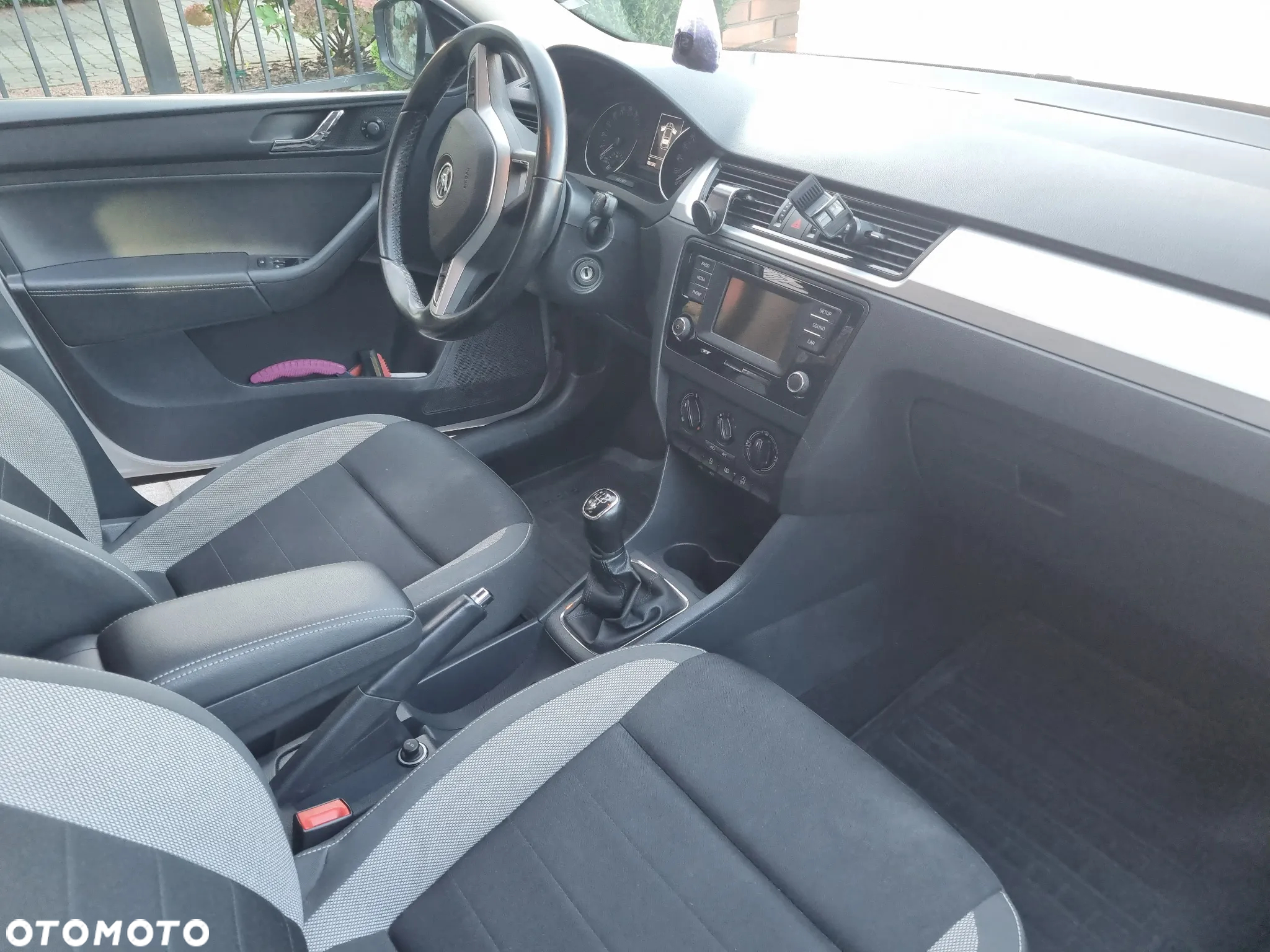 Skoda RAPID 1.6 TDI DPF Ambition - 11