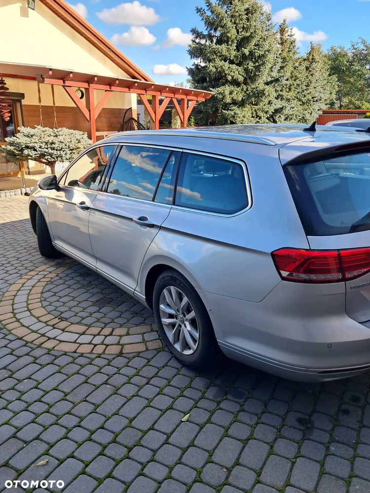 Volkswagen Passat - 6