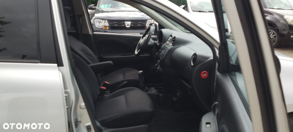 Nissan Micra 1.2 Bild der Frau - 24