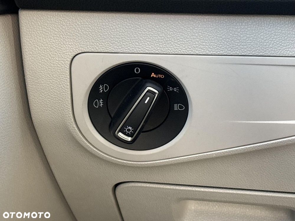 Volkswagen Tiguan - 11