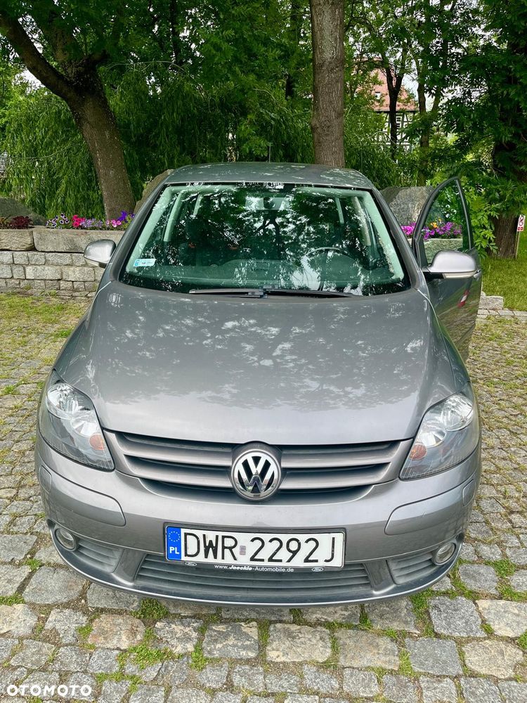 Volkswagen Golf Plus - 1