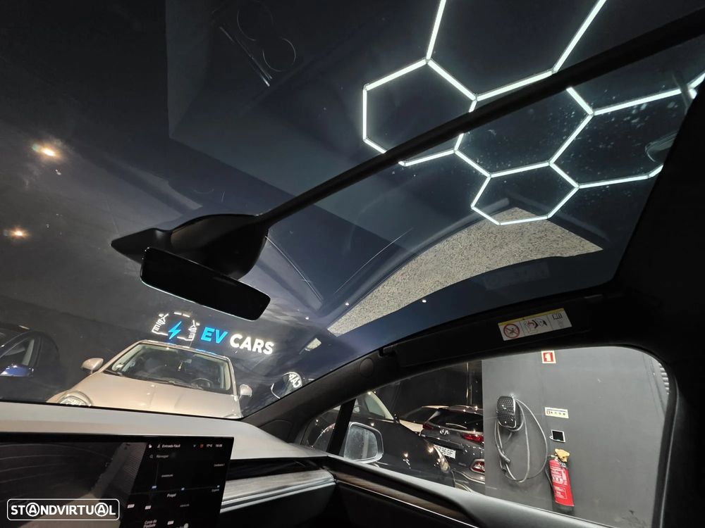 Tesla Model X Long Range AWD - 39