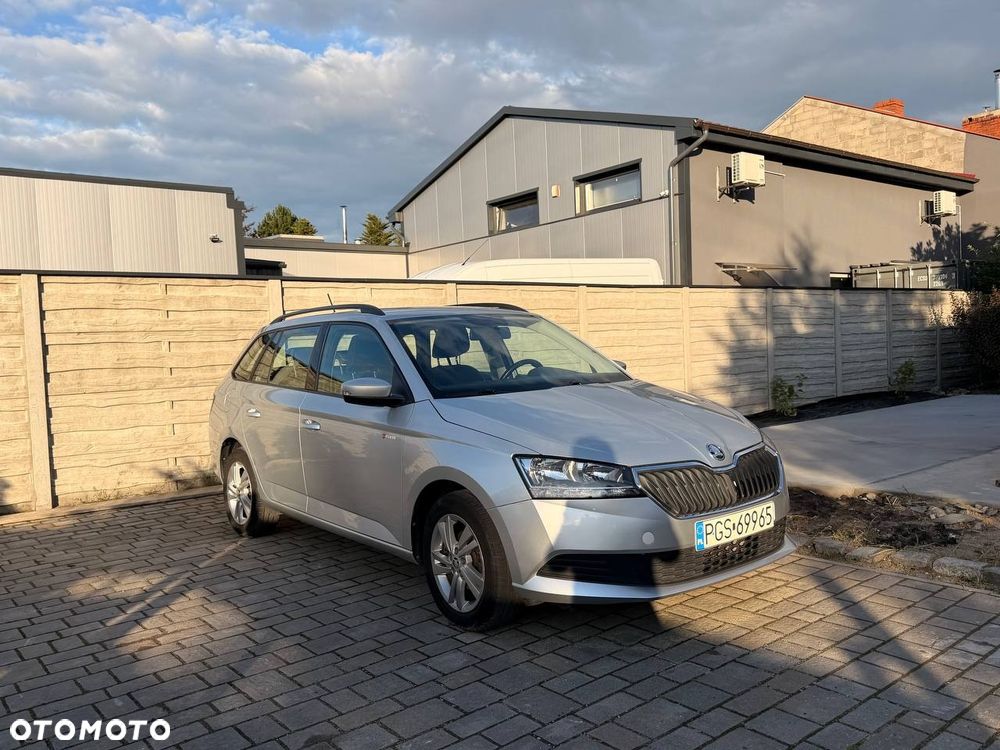 Skoda Fabia - 8