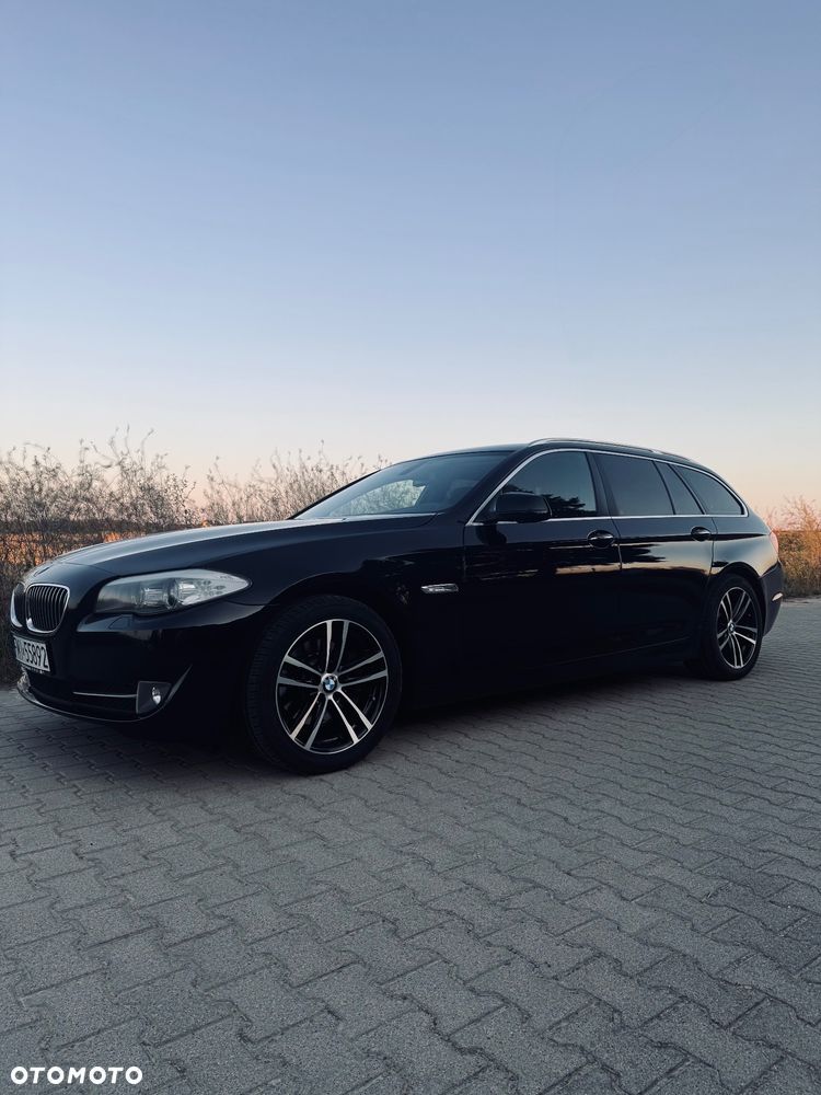 BMW Seria 5 520d - 5