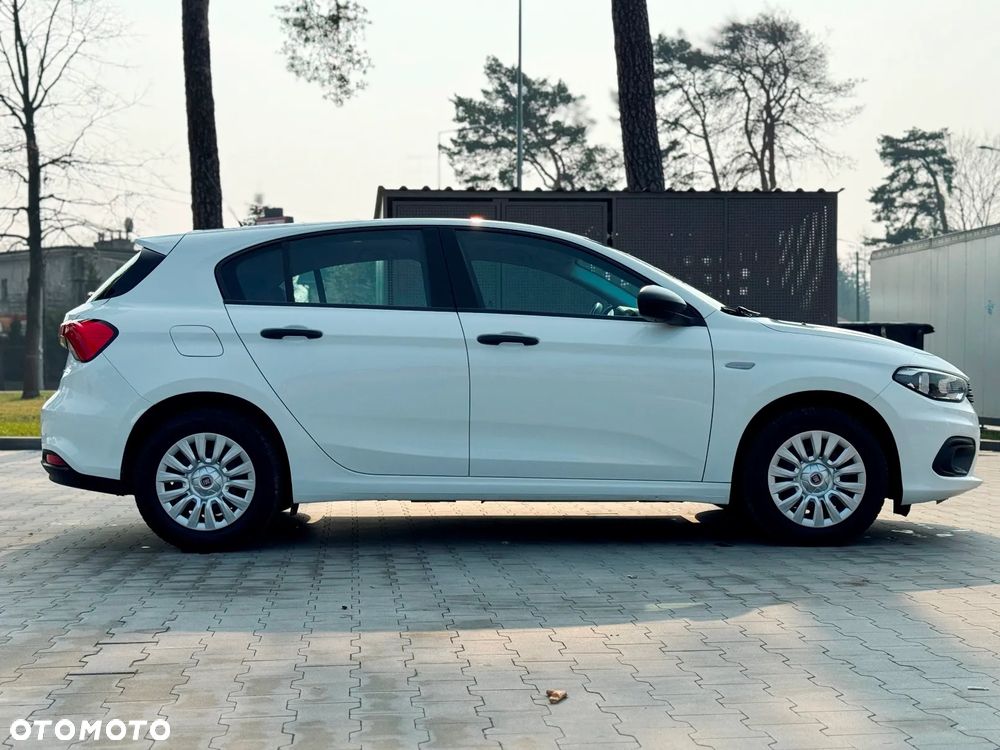 Fiat Tipo 1.4 16v Lounge EU6d - 18