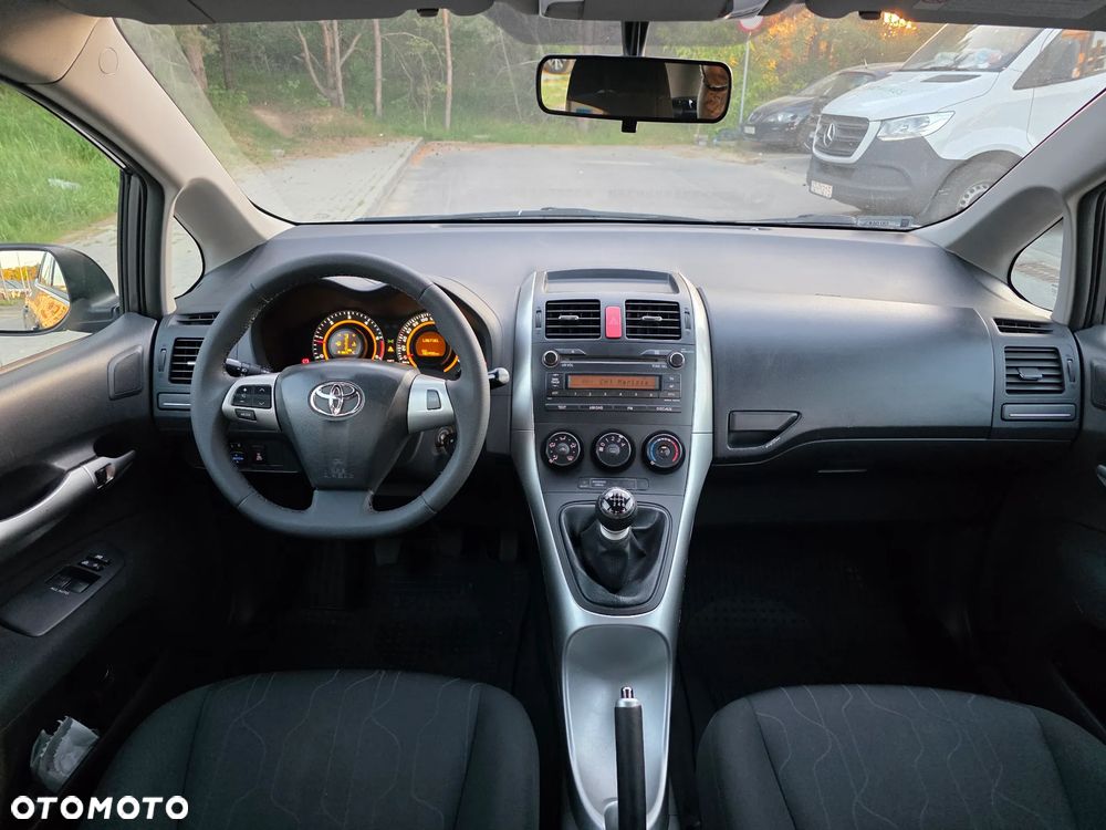 Toyota Auris 1.4 D-4D Active - 20