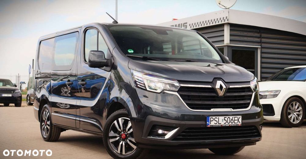 Renault Trafic - 12