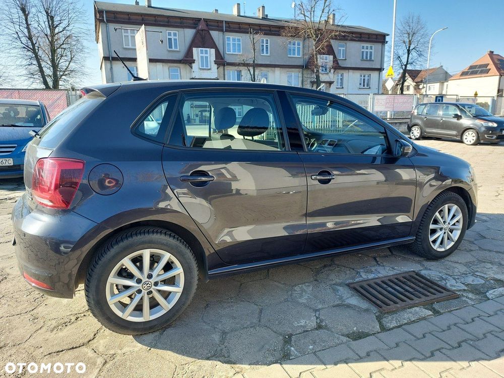 Volkswagen Polo - 8