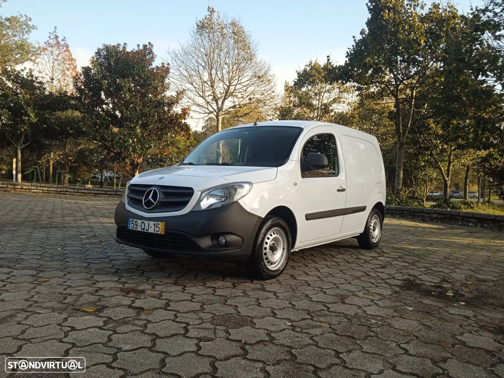 Mercedes-Benz Citan Van Normal 109 Cdi 90cv Plus 5 portas - 9