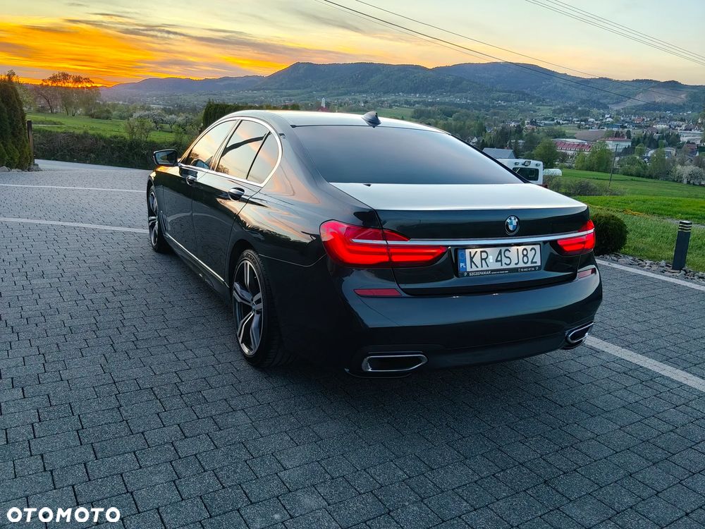 BMW Seria 7 740d xDrive - 3