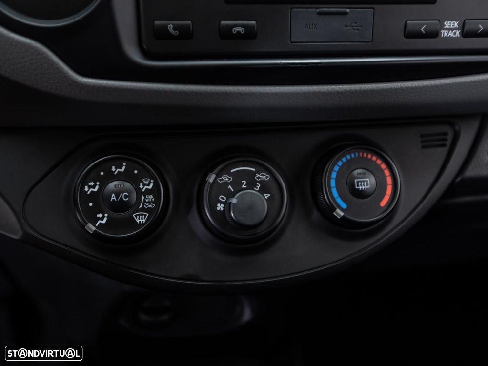 Toyota Yaris bizz 1.0 VVT-i c/IVA - 15