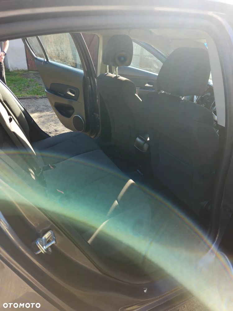 Chevrolet Cruze 1.8 LT - 13