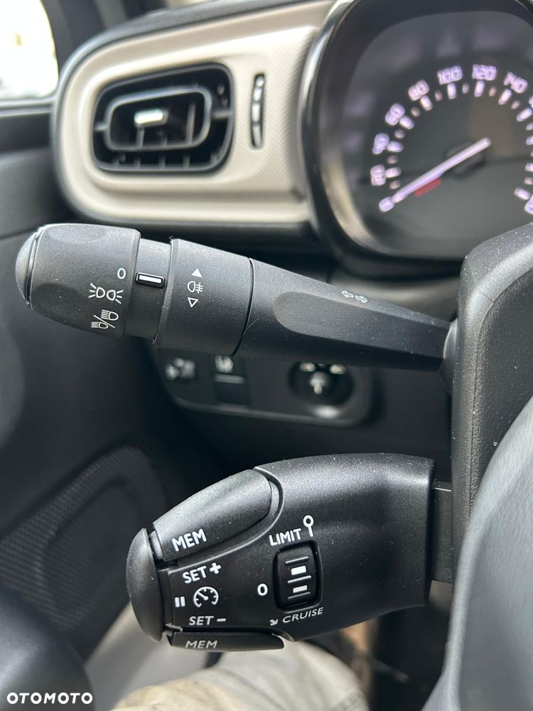 Citroën C3 1.2 PureTech Feel - 27