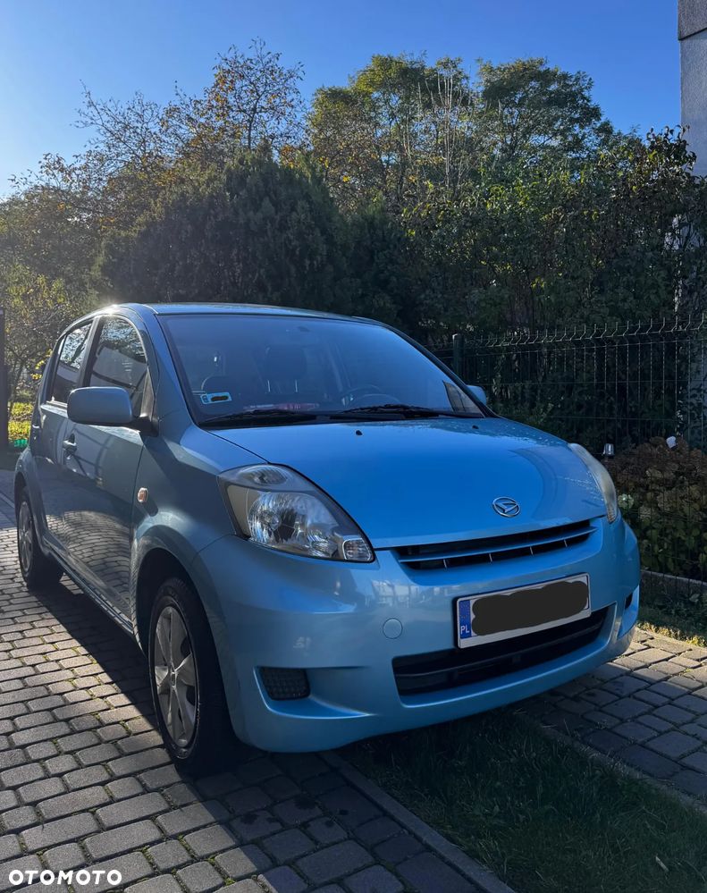 Daihatsu Sirion 1.0 - 1