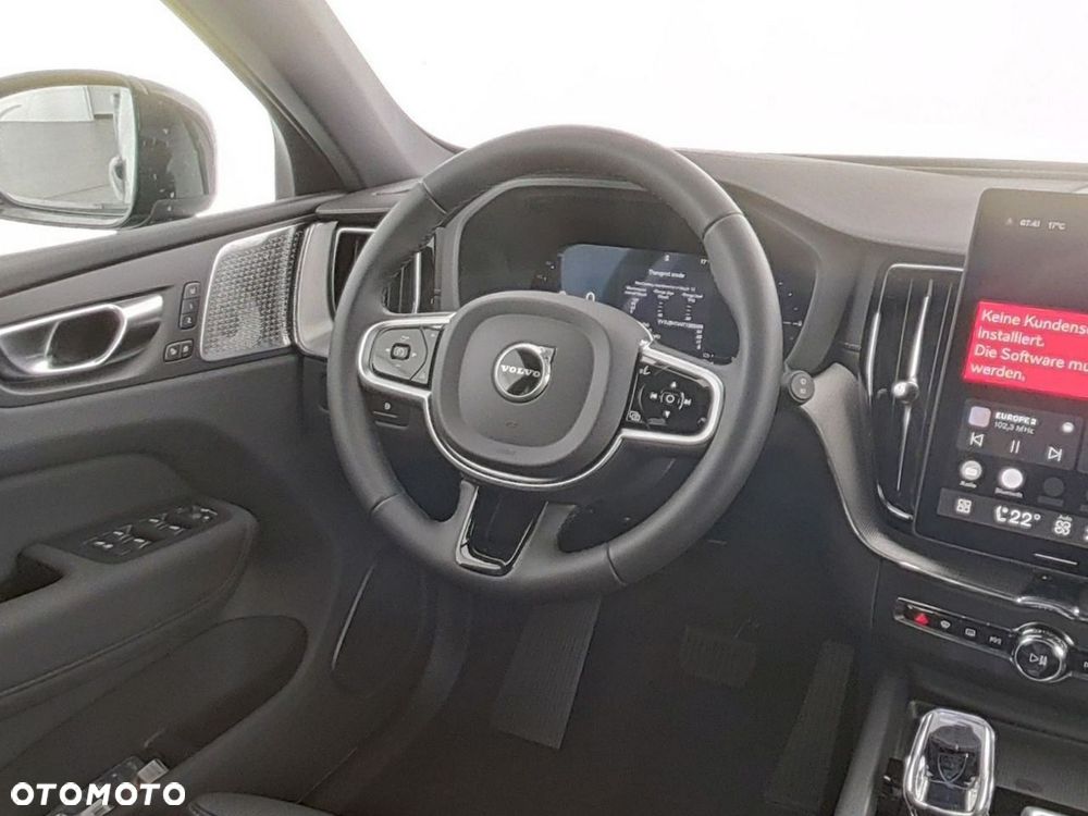 Volvo XC 60 T8 Plug-In Hybrid AWD Ultra Black Edition - 14