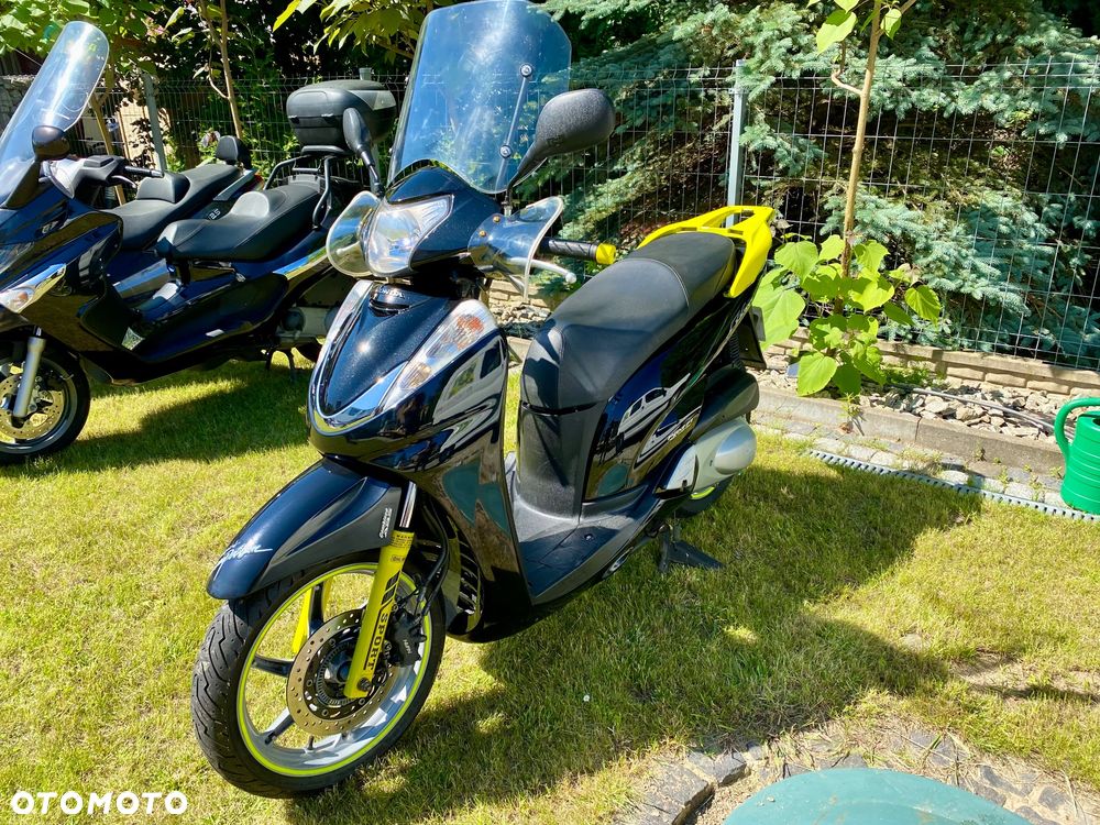 Honda SH - 17