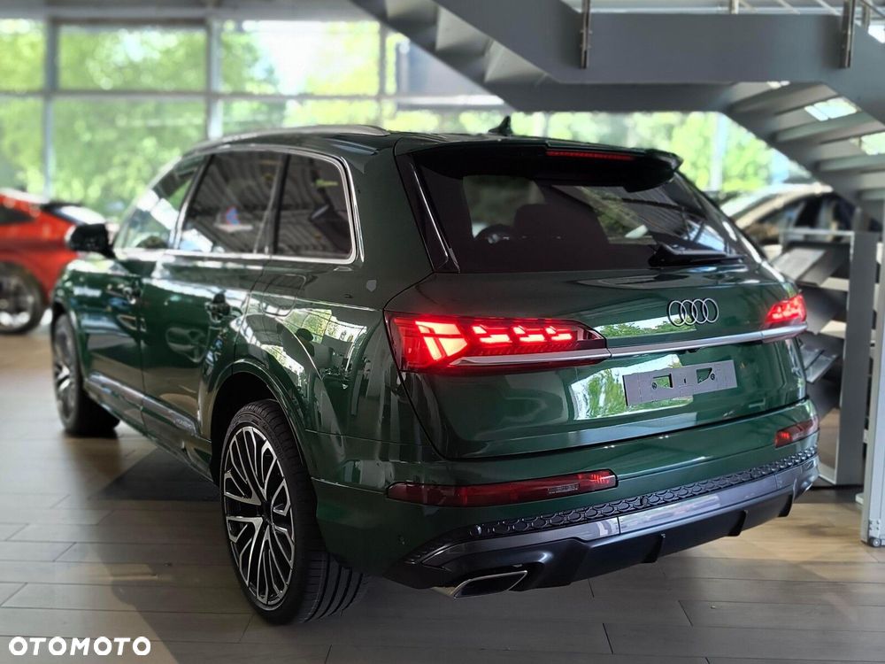 Audi Q7 - 7