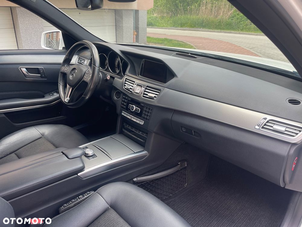 Mercedes-Benz Klasa E 250 BlueTEC 4-Matic Avantgarde - 16