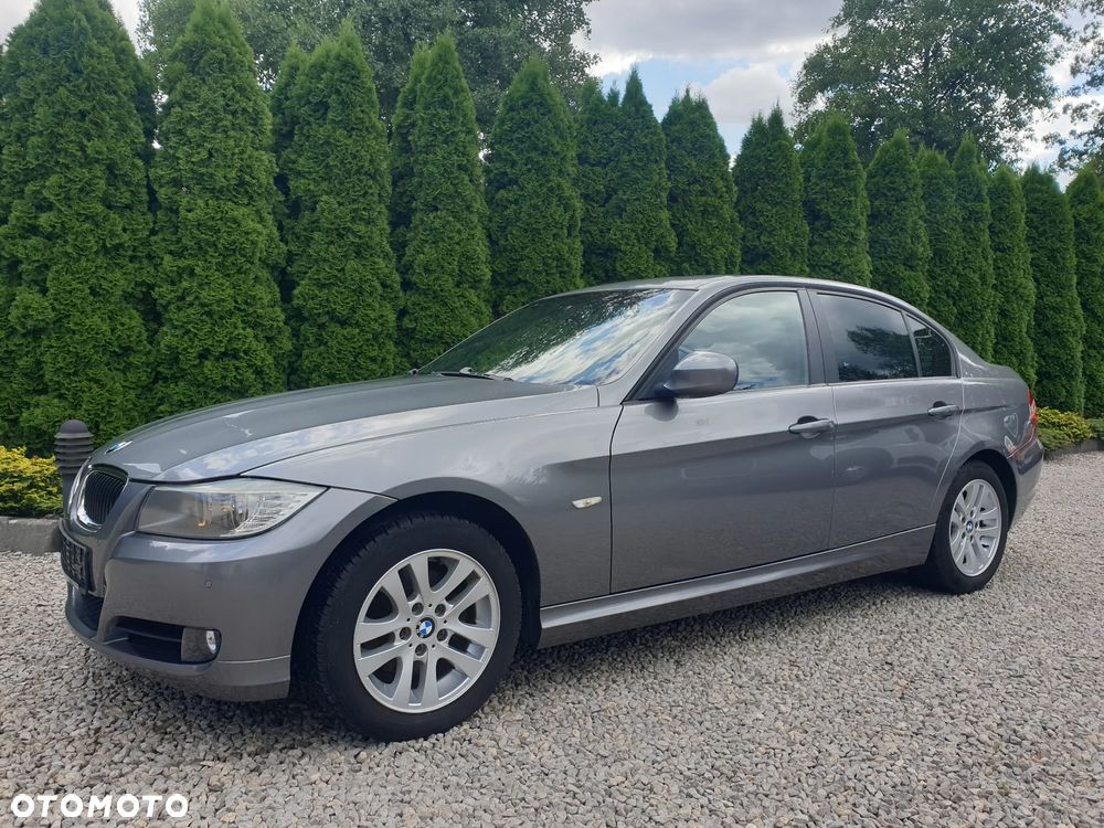 BMW Seria 3 320i Edition Exclusive - 3