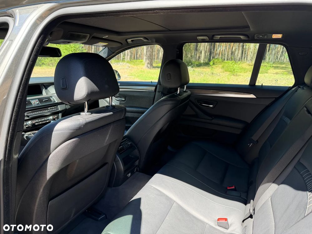 BMW Seria 5 530d Modern Line - 12