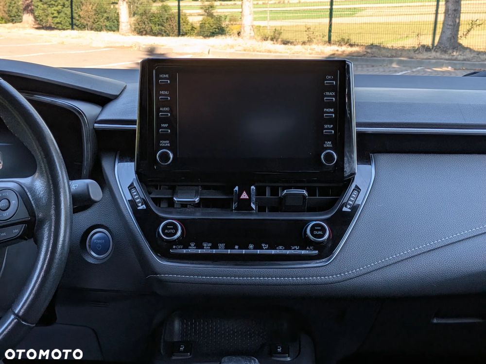 Toyota Corolla 1.8 Hybrid GPF Executive - 13