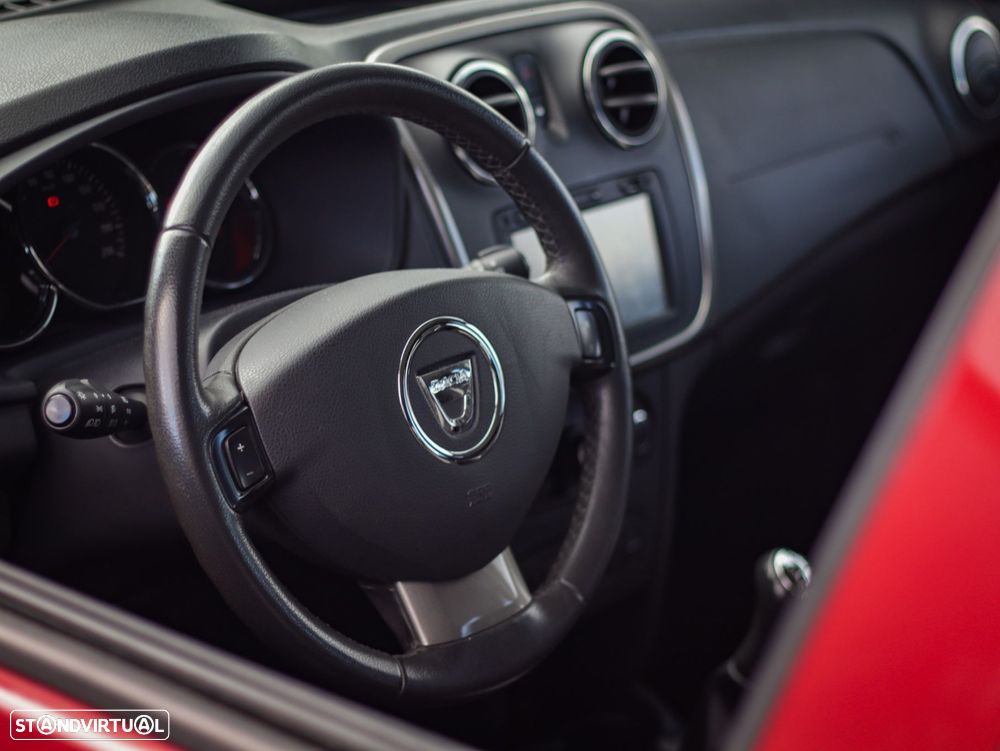 Dacia Sandero 0.9 TCe Stepway - 16