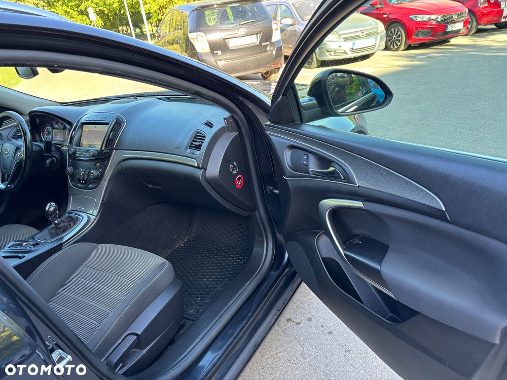 Opel Insignia - 17