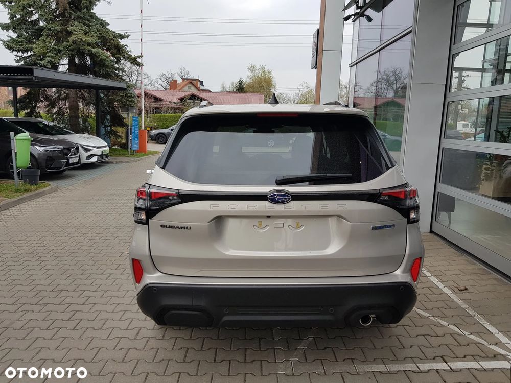 Subaru Forester 2.0i-L Platinum (EyeSight) Lineartronic - 4