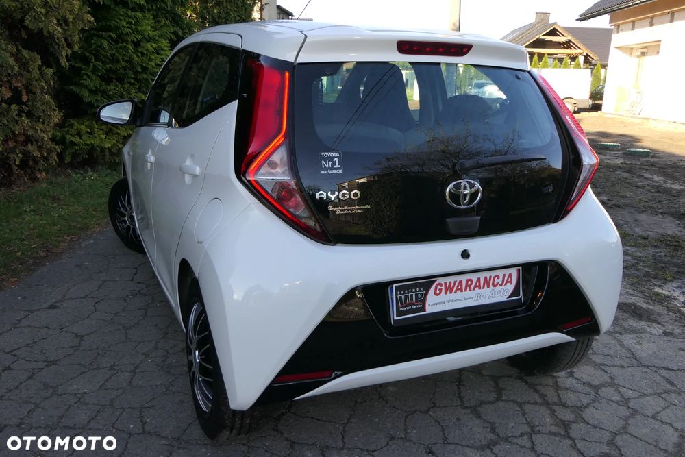 Toyota Aygo 1.0 VVT-i Color Edition - 11